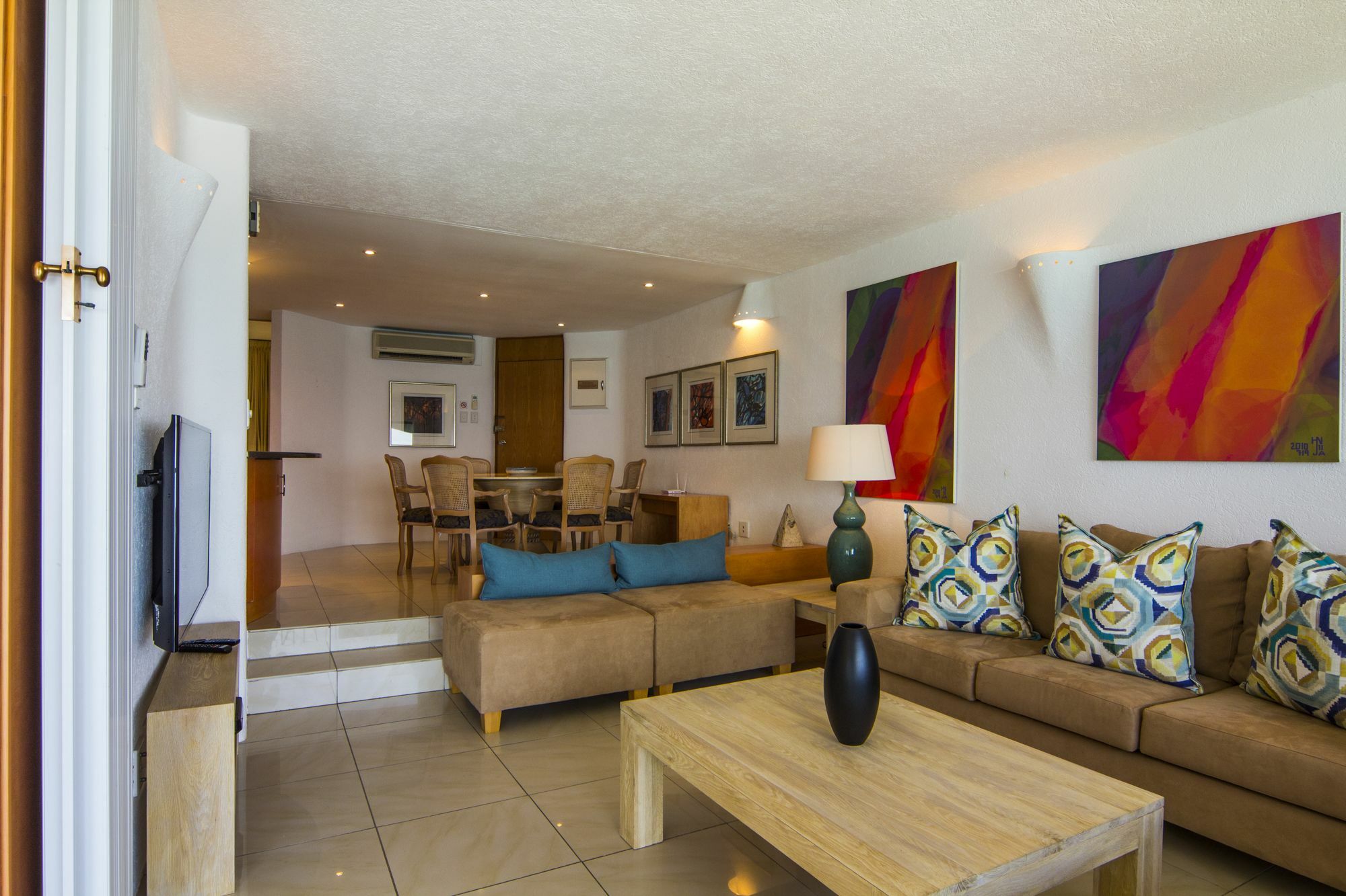 803 Bermudas Durban Bagian luar foto